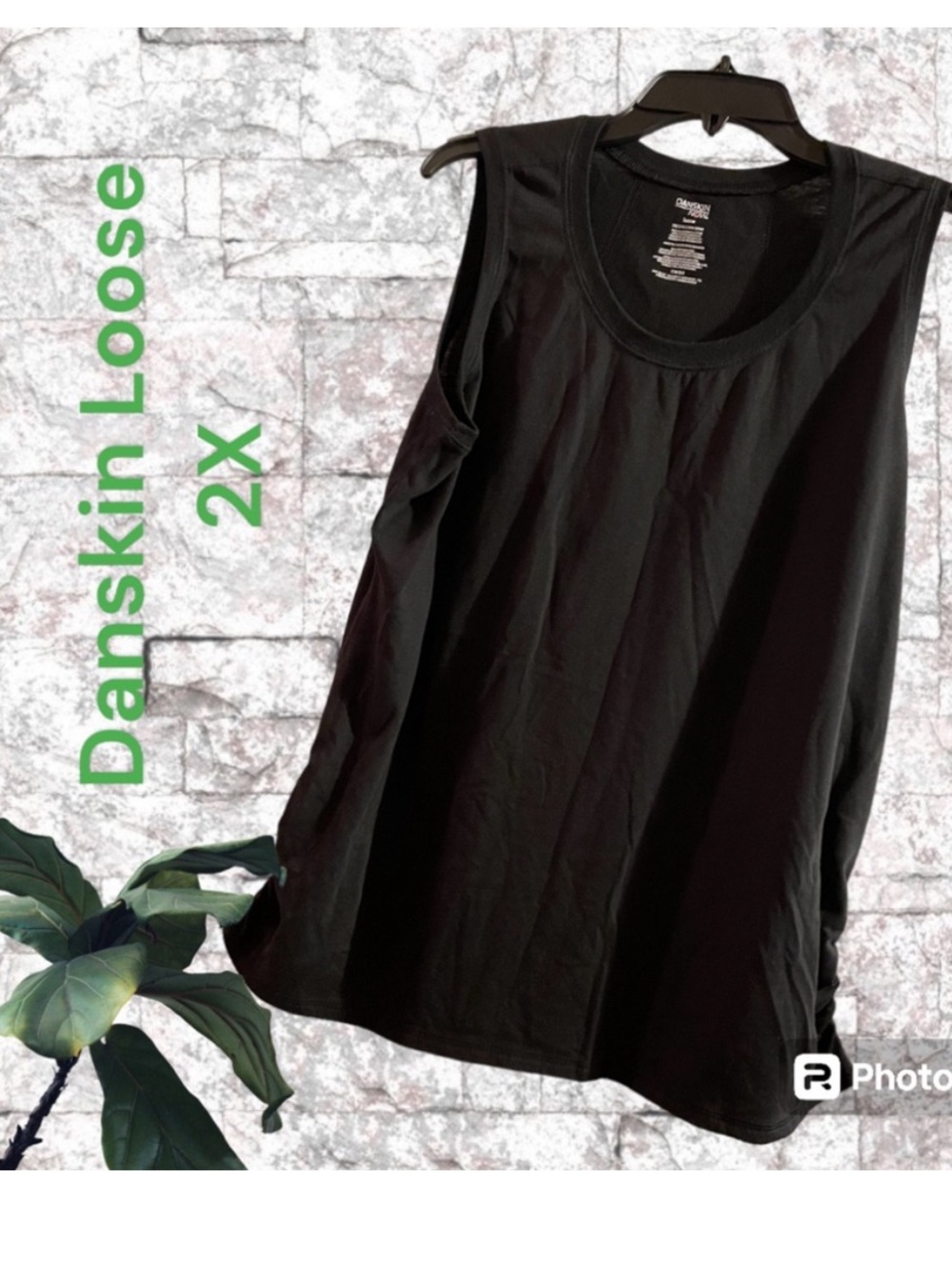 Danskin Now Loose scrunched sides black scoop neck Active tank top Plus Size:2X